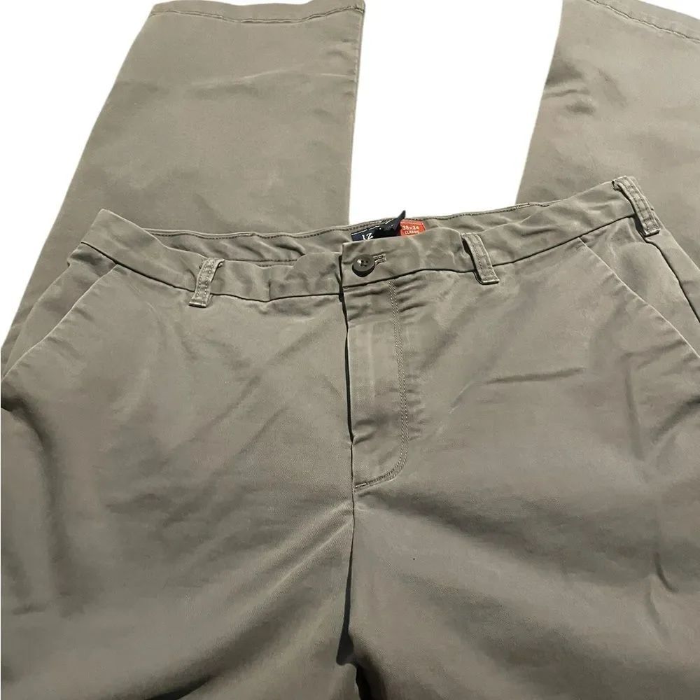 Izod Men's Khaki Pants size 38 x 34 plain front chinos great condition